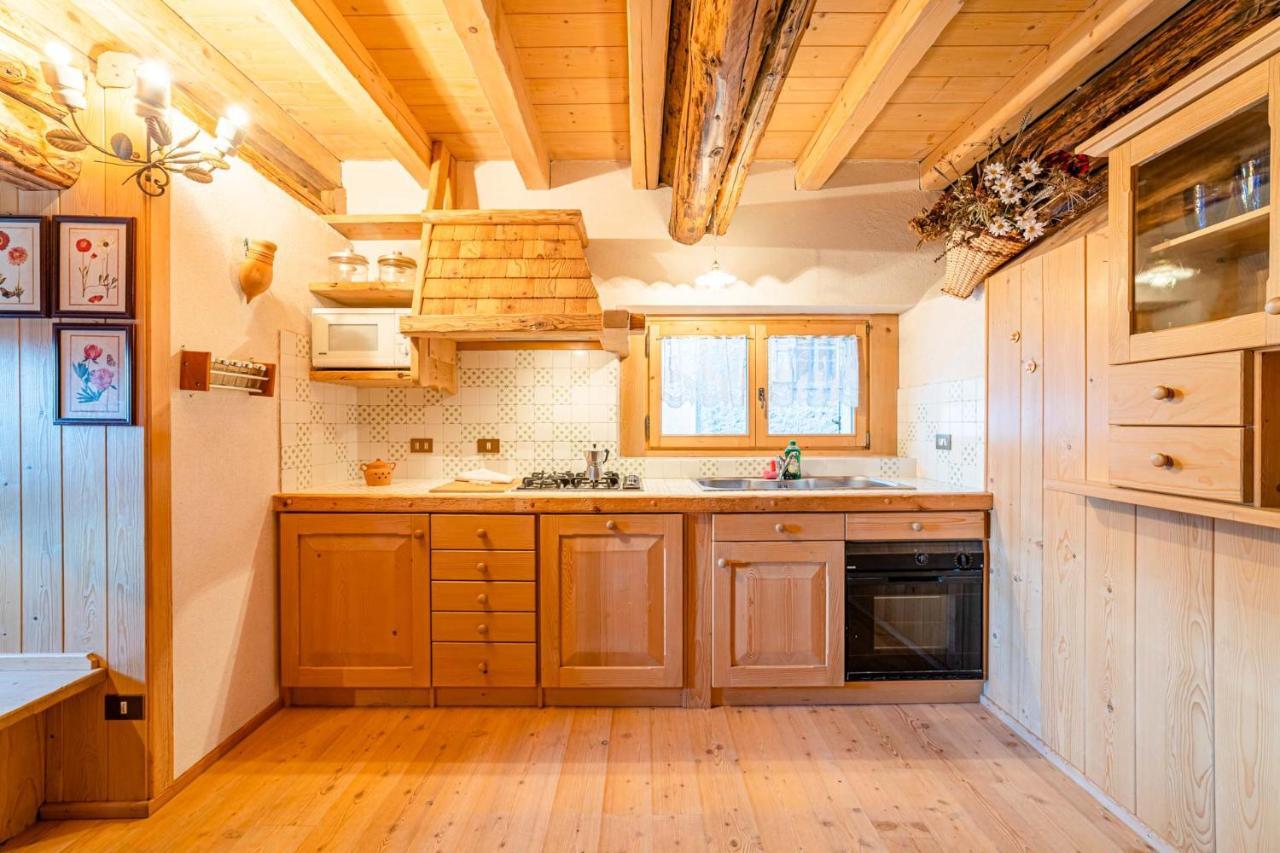 Chalet Sottoguda Рокка-П'єторе Екстер'єр фото